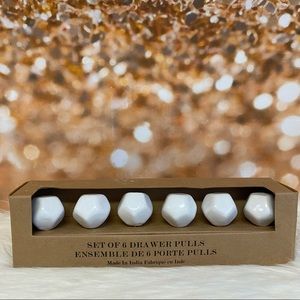 Decorative Home Decor Ceramic White Drawer Adding a Modern Touch To Your Home